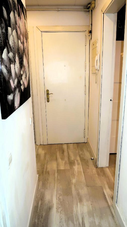 Entire Apartment , 2 Bedrooms Newly Remodeled Center Sitges Barcelona Экстерьер фото
